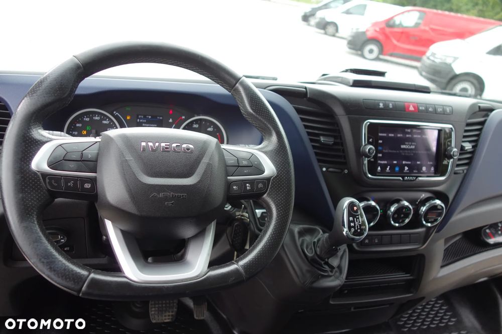 Iveco Daily 35-160 Automat HI-Matic Kontener 4.20 M +Winda 750 kg. Klima Kamera Ledy - 5