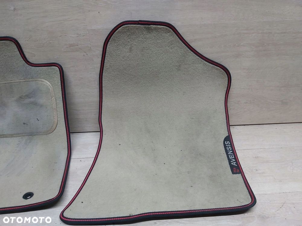 TOYOTA Avensis T25 03-08r dywanik welurowy wycieraczka przód tył - 3