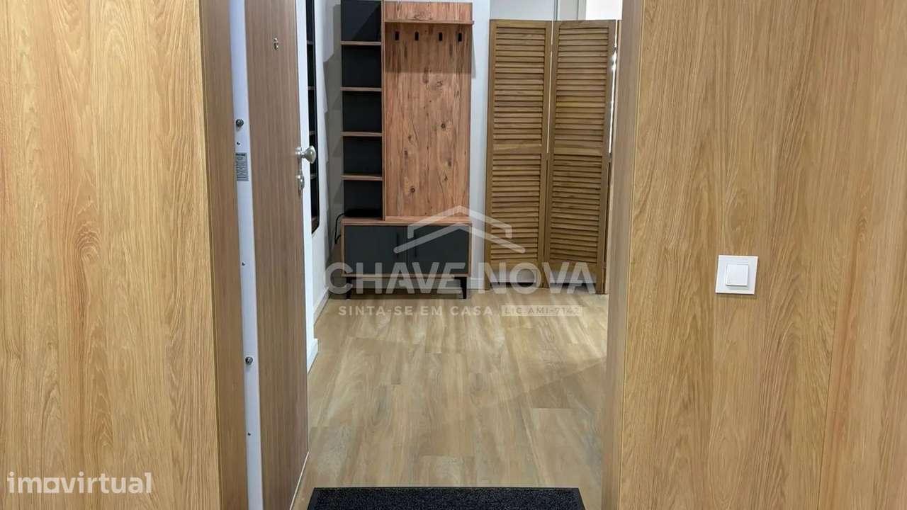 T1+1 Mobilado c/ Lugar de Garagem no Carvalhido (Porto) - Grande imagem: 5/8