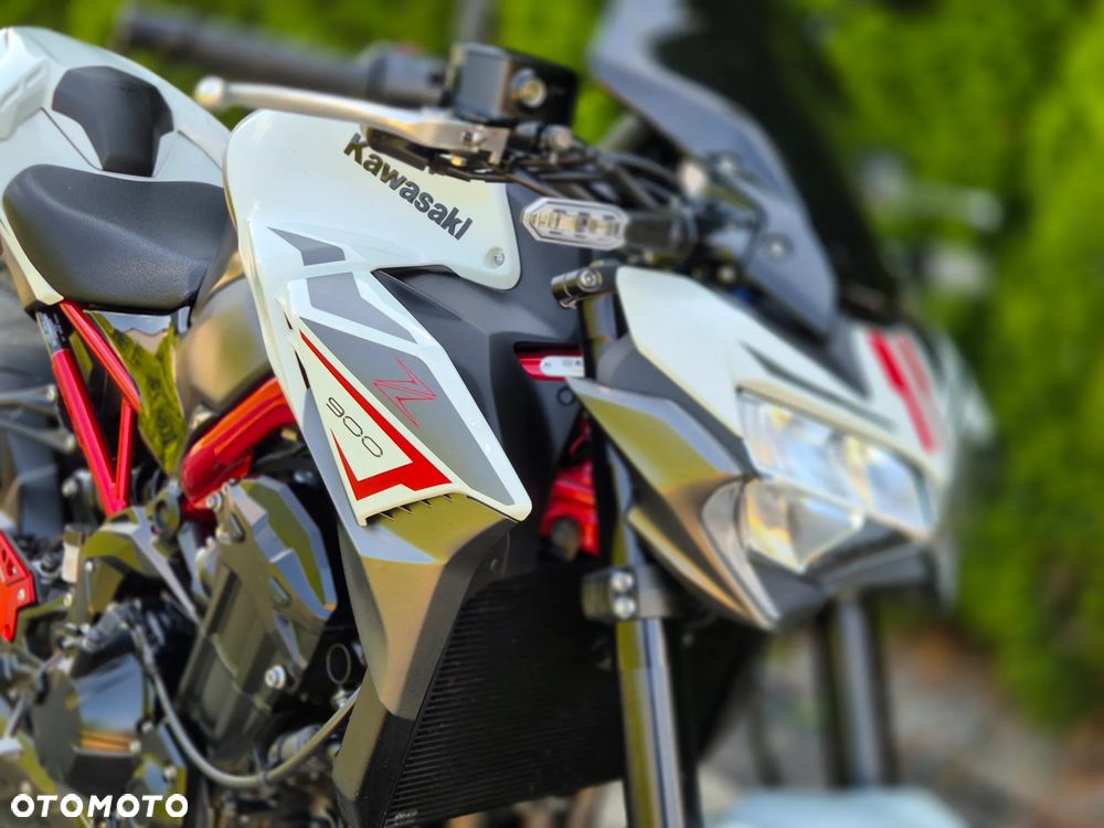 Kawasaki Z 900 - 13