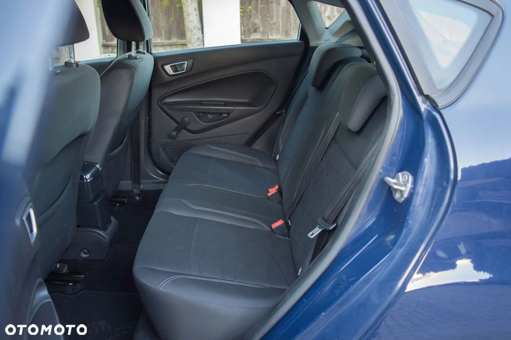 Ford Fiesta 1.25 SYNC Edition - 28