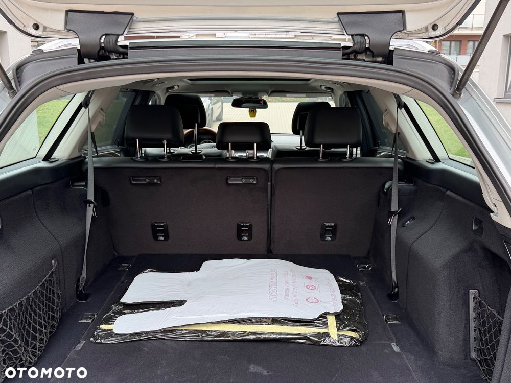 Mercedes-Benz Klasa E 350 4-Matic Avantgarde - 11