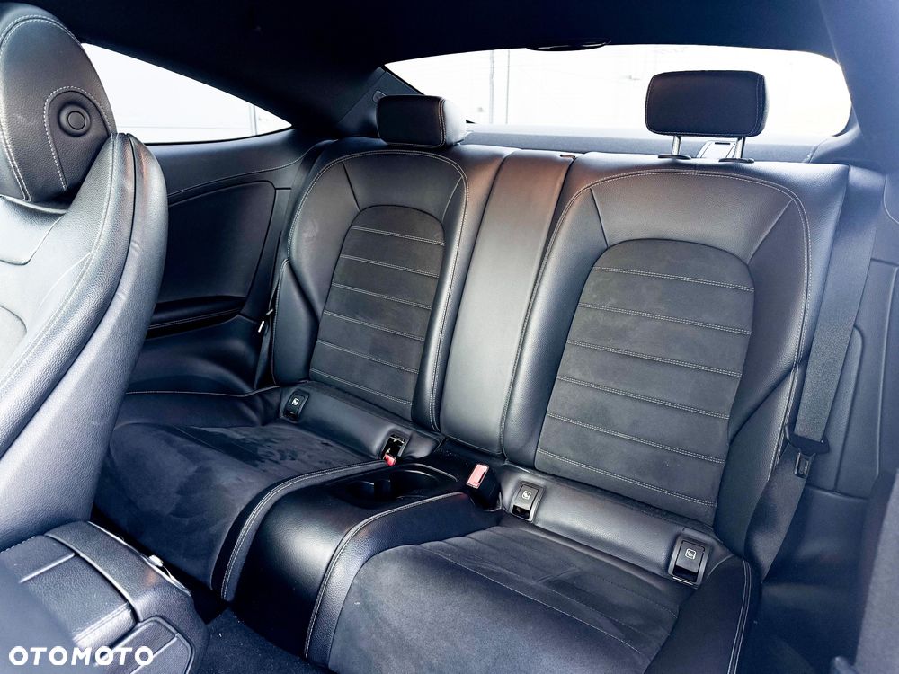 Mercedes-Benz Klasa C 220 d 9G-Tronic - 15