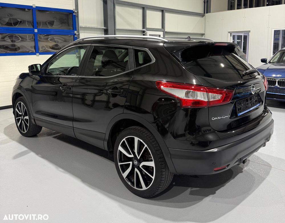 Nissan Qashqai 1.2 DIG-T Xtronic TEKNA - 4