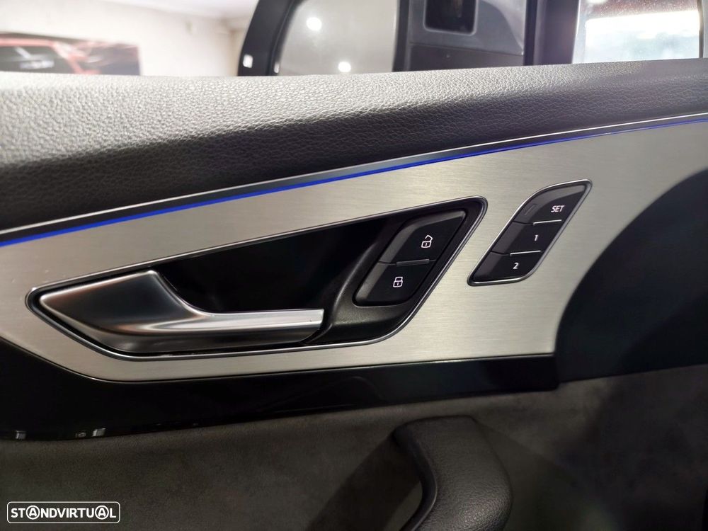 Audi Q7 3.0 TDI quattro S-line Tiptronic 7L - 40