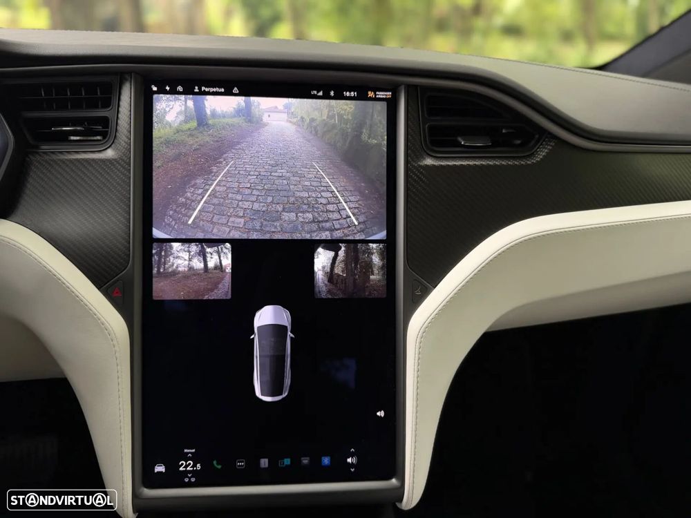 Tesla Model X 100D - 53
