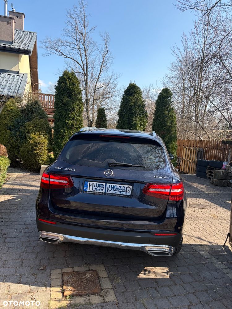 Mercedes-Benz GLC - 4