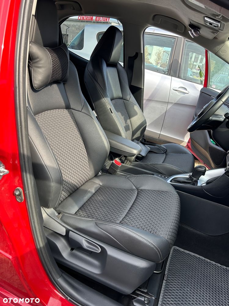 Toyota Yaris - 12