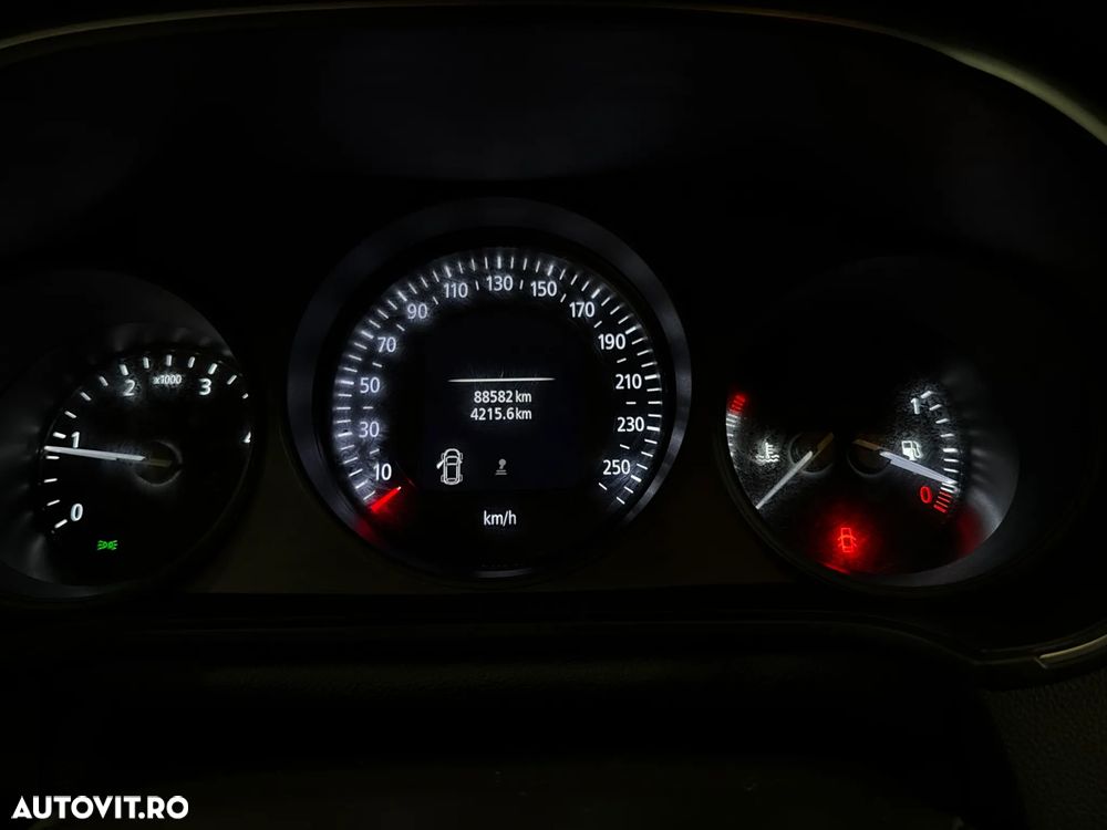 Renault Megane - 11