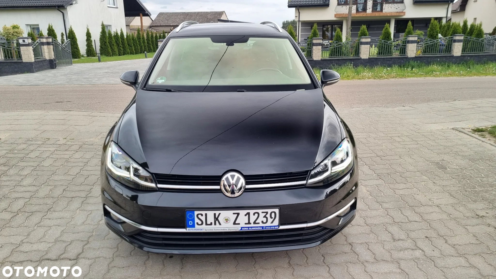 Volkswagen Golf 2.0 TDI (BlueMotion Technology) DSG Highline - 2