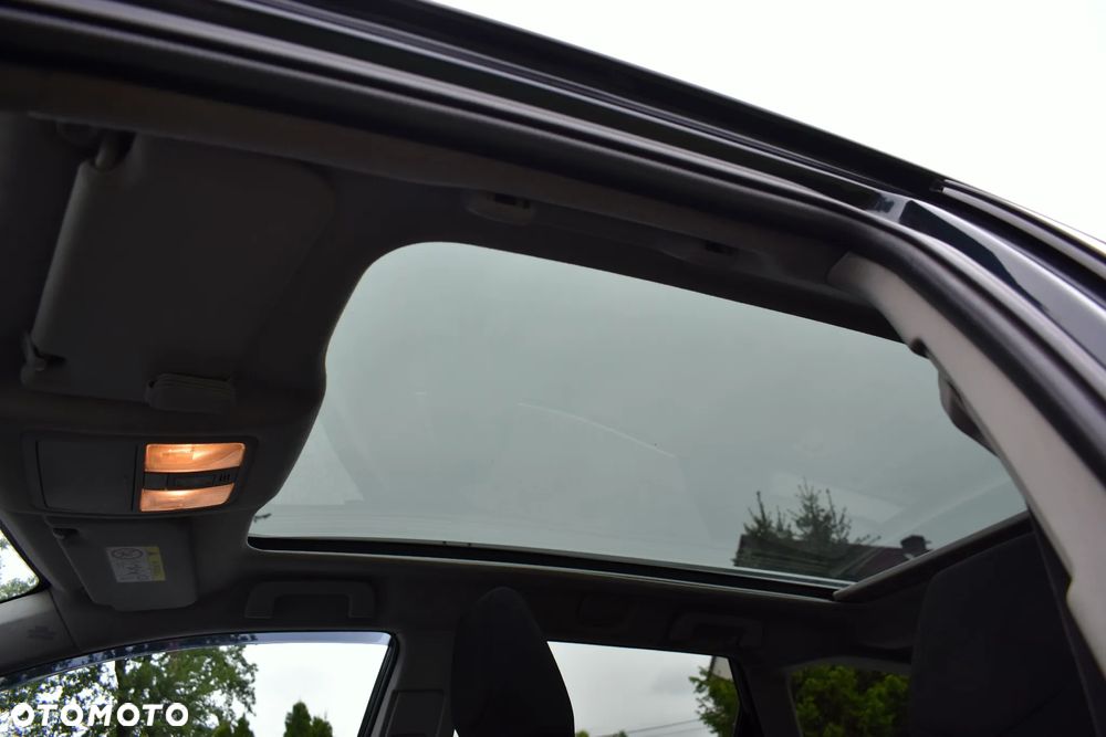 Toyota Auris 2.0 D-4D START Edition - 23