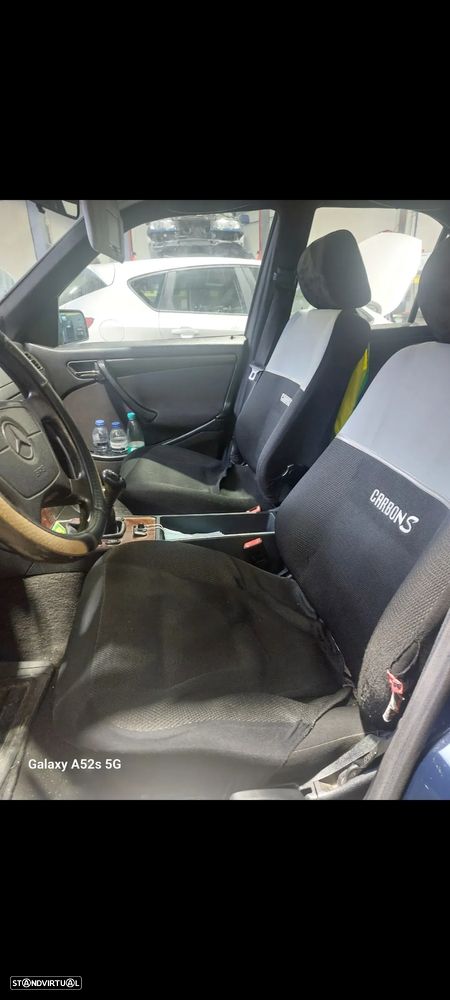 Mercedes-Benz C 200 - 8