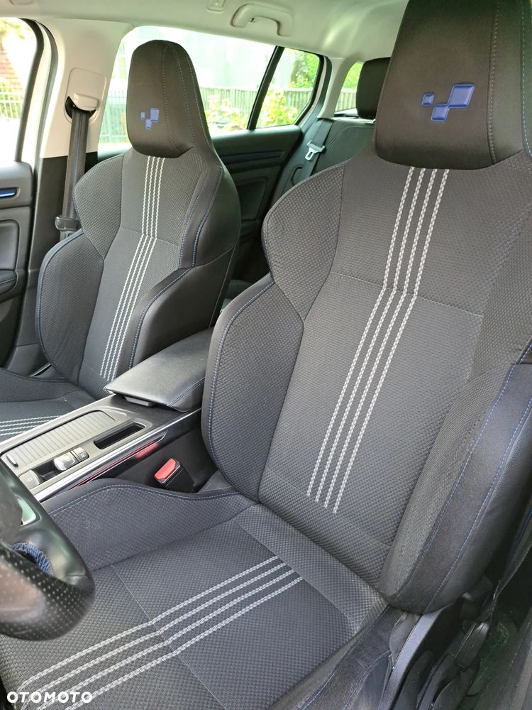 Renault Megane ENERGY TCe 130 EDC GT LINE - 21