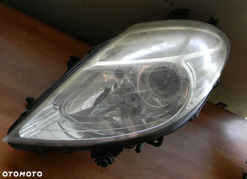 lampa lewa przód CITROEN C8 EUROPA XENON - 1