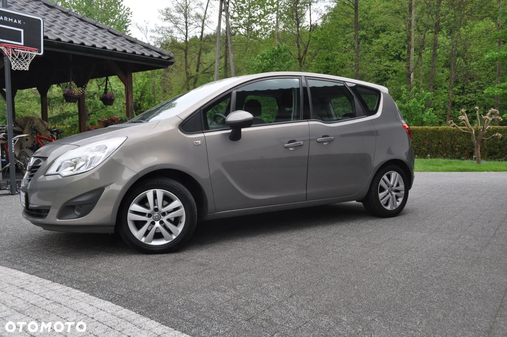 Opel Meriva 1.4 Design Edition - 8