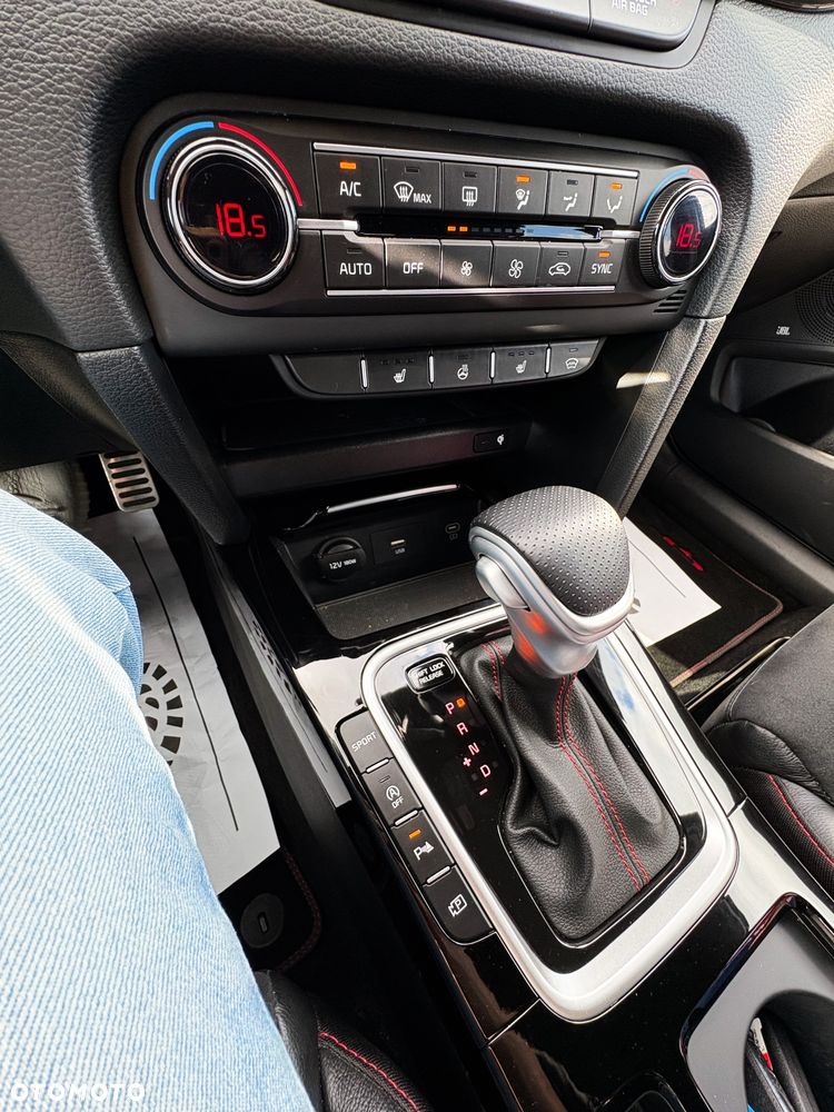 Kia ProCeed 1.6 T-GDI DCT7 OPF GT - 11