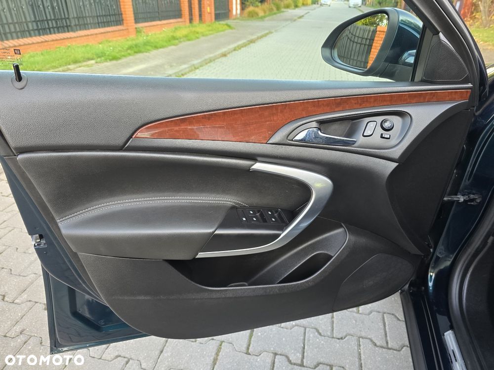 Opel Insignia - 10