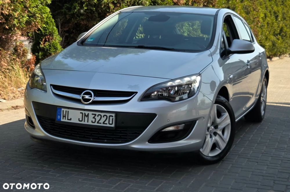 Opel Astra 1.6 CDTI Sport - 2