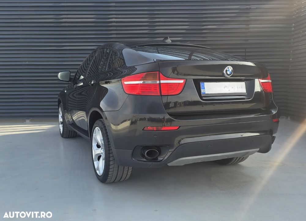 BMW X6 - 12