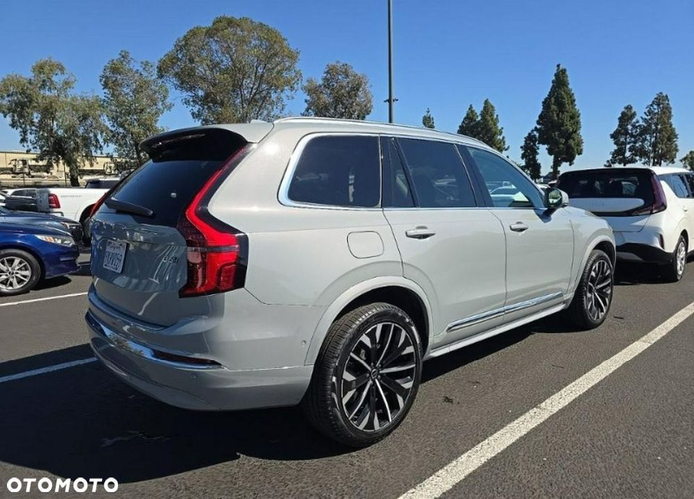 Volvo XC 90 - 4