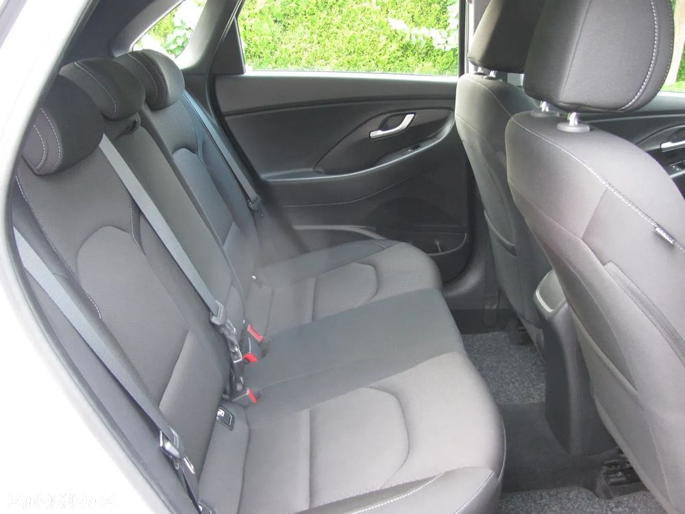 Hyundai i30 1.4 T-GDI Trend - 35