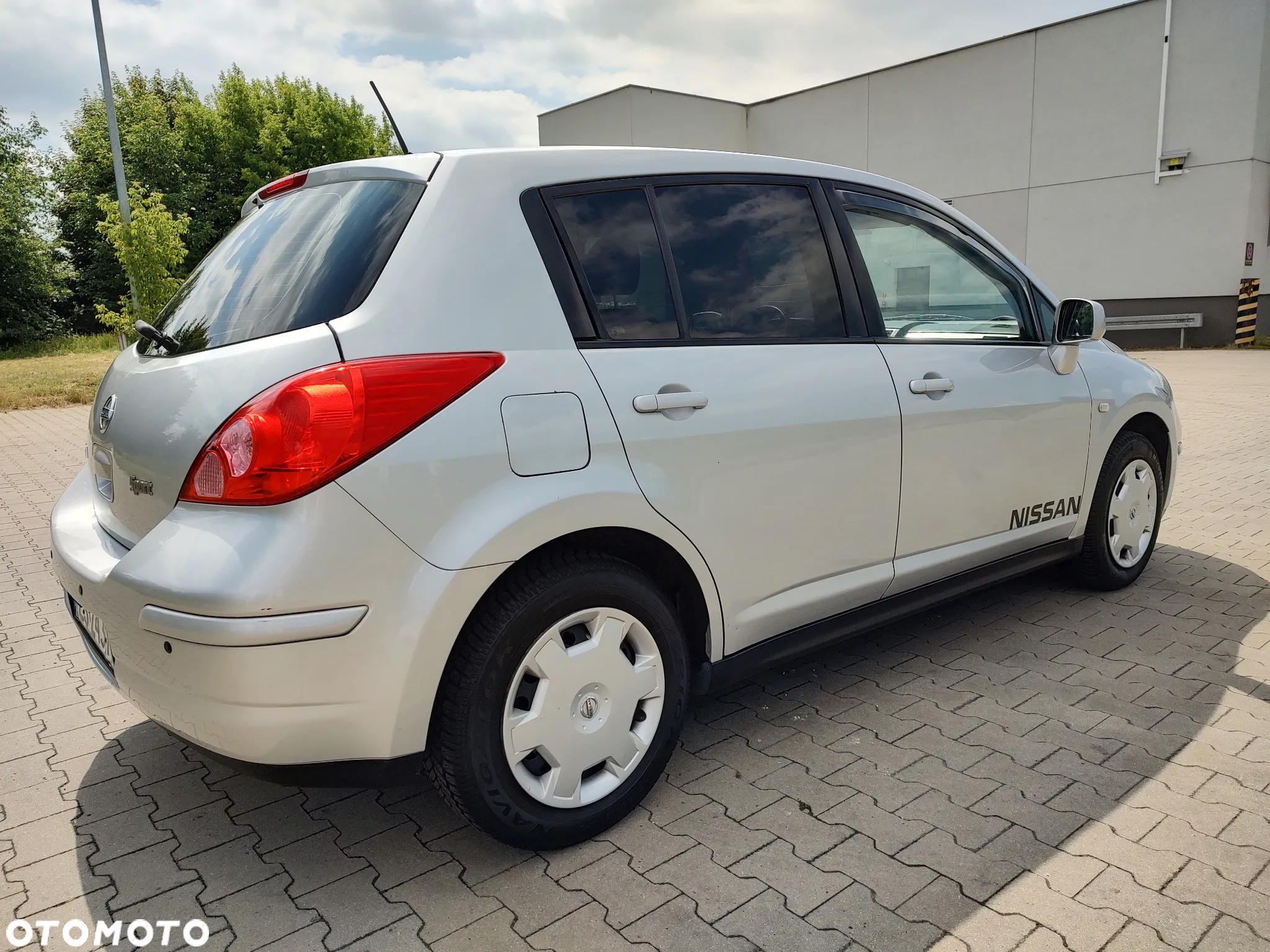 Nissan Tiida 1.6 Visia - 5