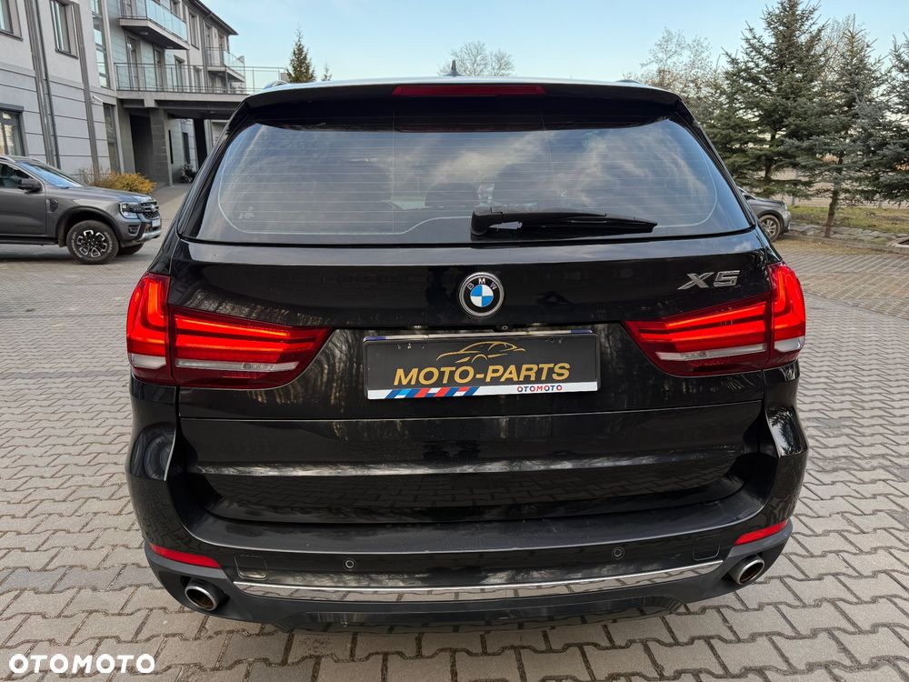 BMW X5 xDrive30d Sport-Aut - 7