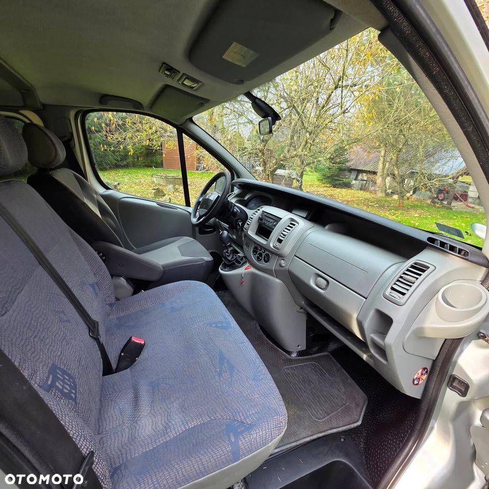 Renault Trafic - 9