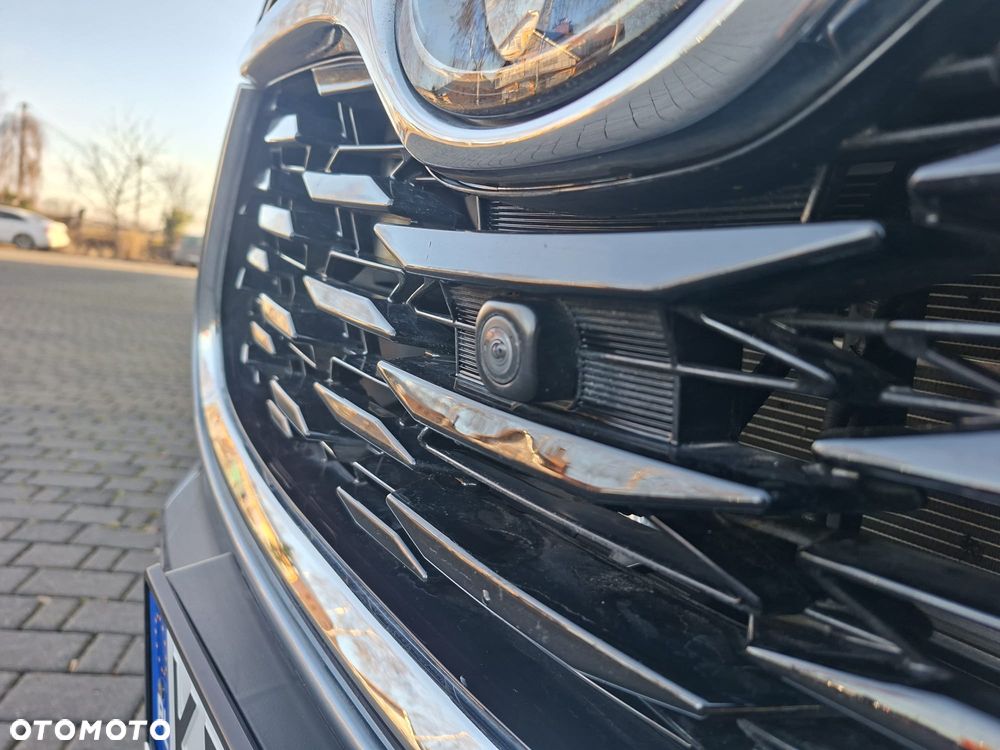 Toyota Highlander 2.5 Hybrid Executive - 21