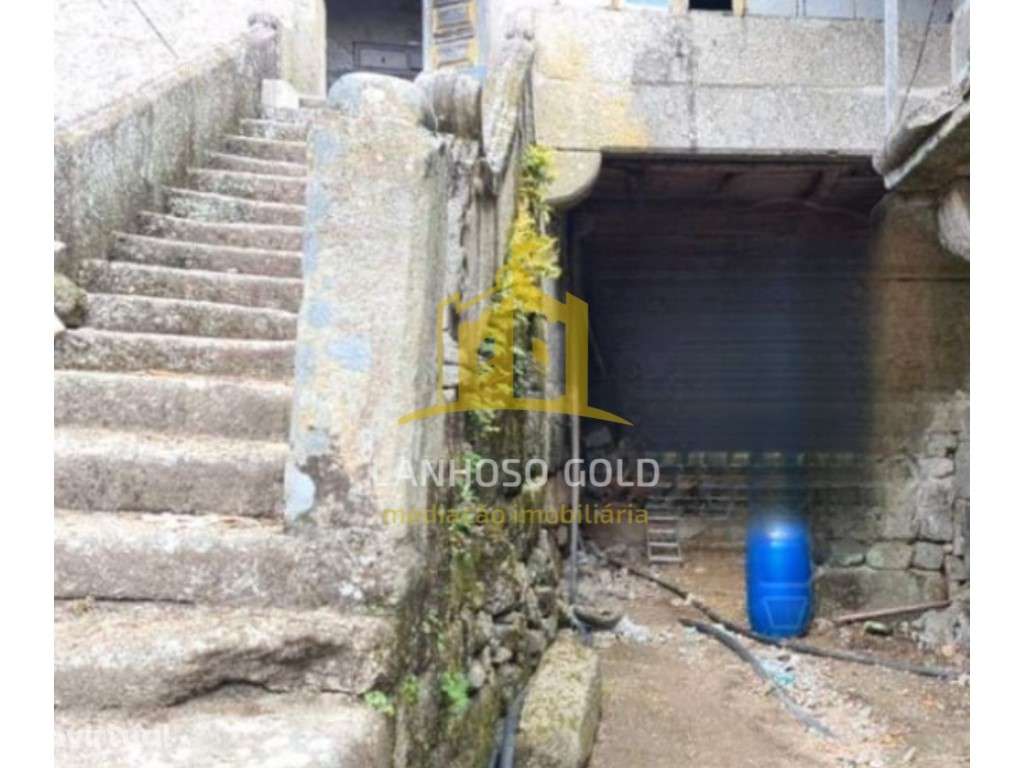 Moradia para Restauro - Esperança, Póvoa de Lanhoso - Grande imagem: 3/14
