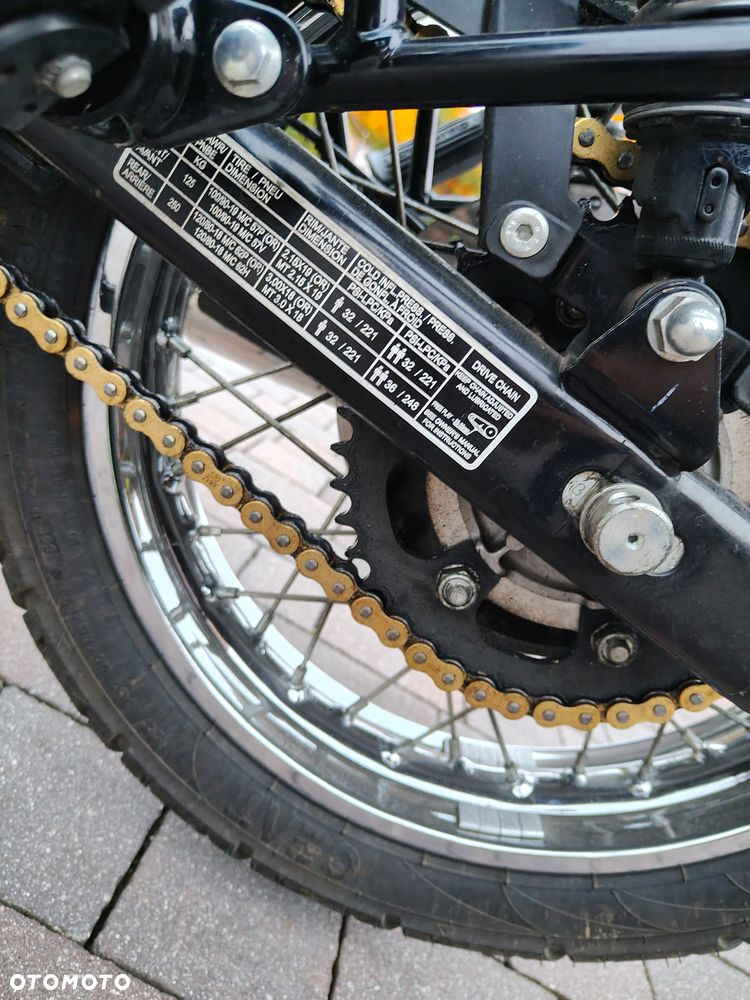 Royal Enfield Classic - 7