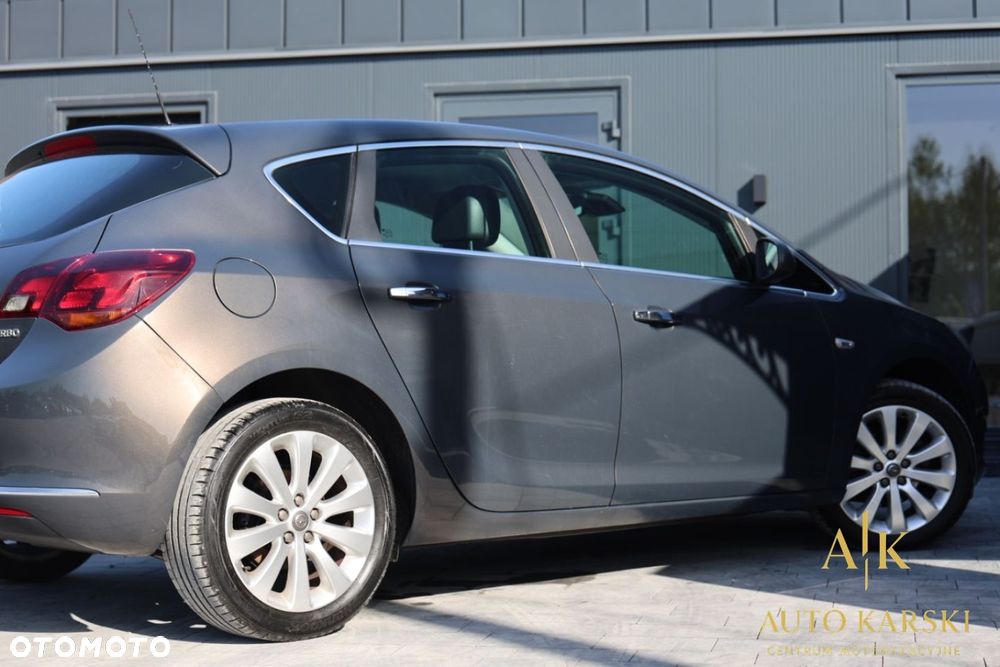 Opel Astra - 38