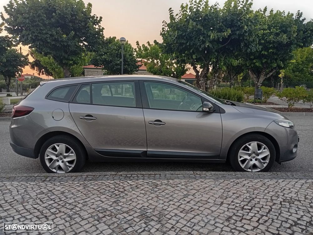 Renault Mégane Sport Tourer 1.5 dCi Dynamique S - 3