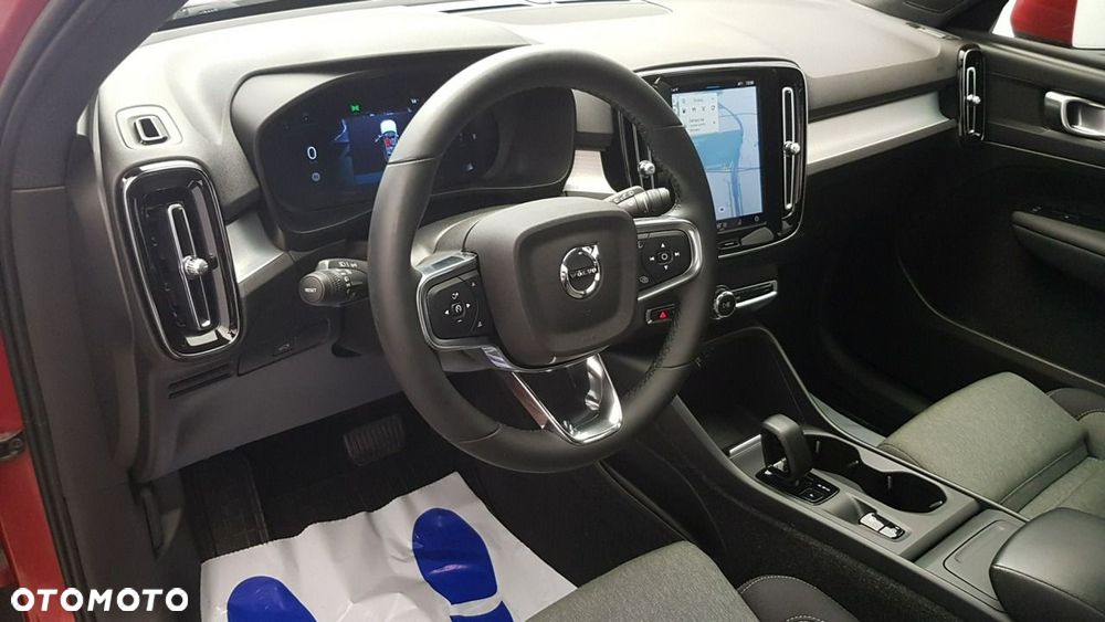 Volvo XC 40 - 20
