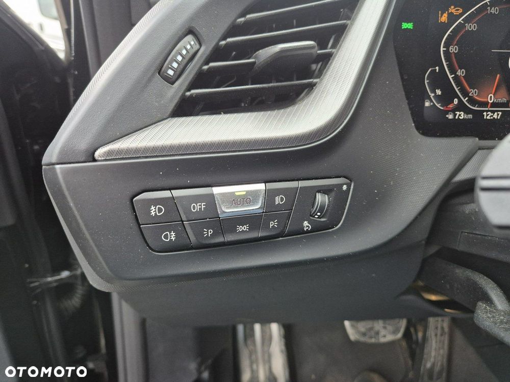 BMW Seria 1 118i Edition M Sport Shadow - 17