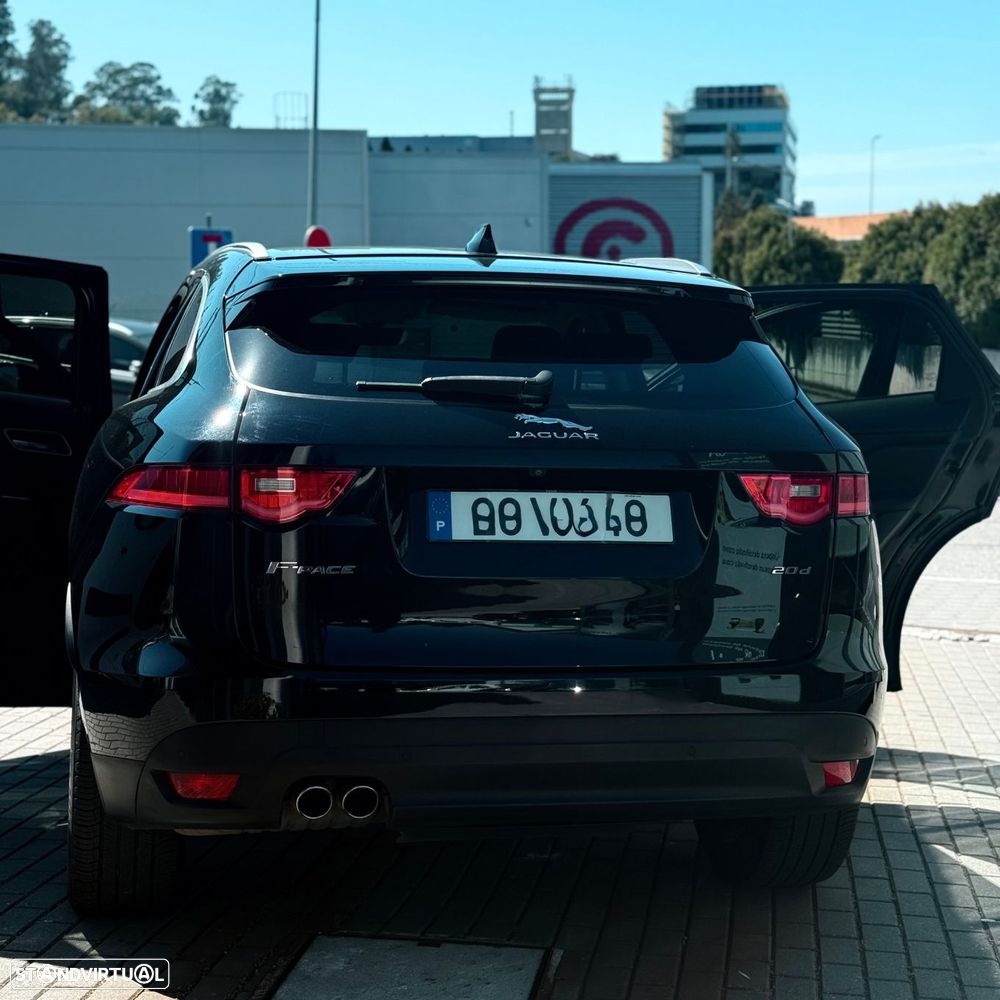 Jaguar F-Pace 2.0 i4D Prestige AWD Aut. - 16