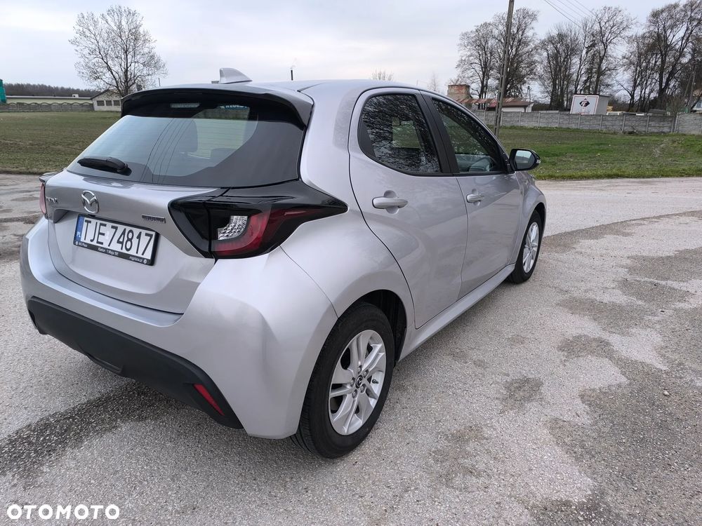 Mazda 2 Hybrid - 4