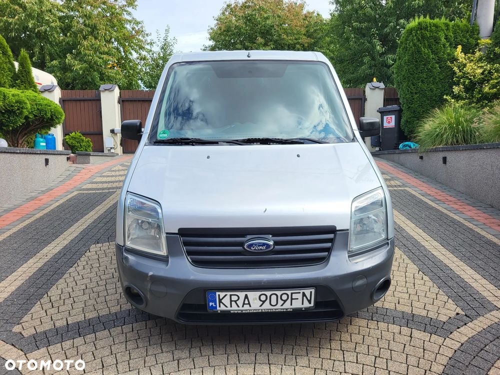 Ford Tourneo Connect - 8