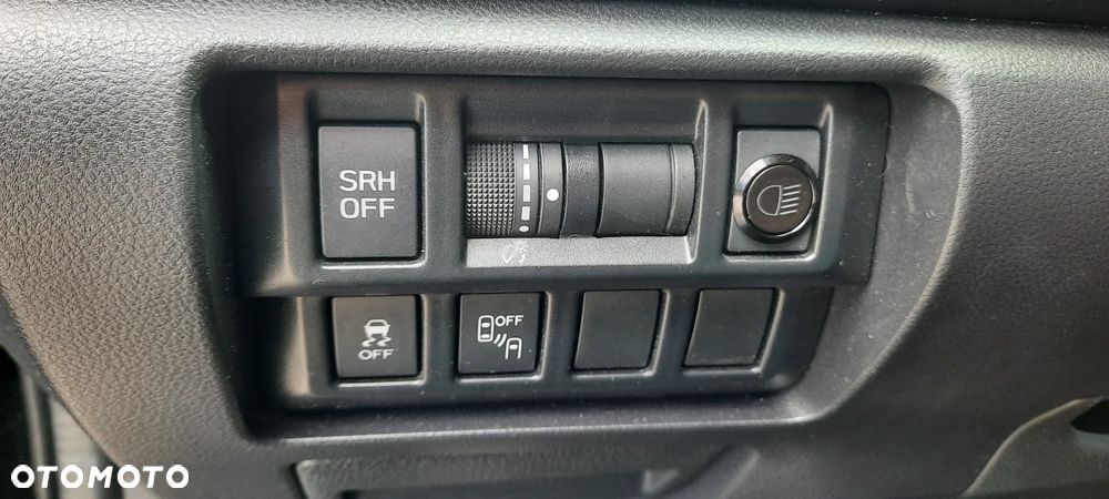 Subaru Impreza 2.0i Lineartronic Sport - 16