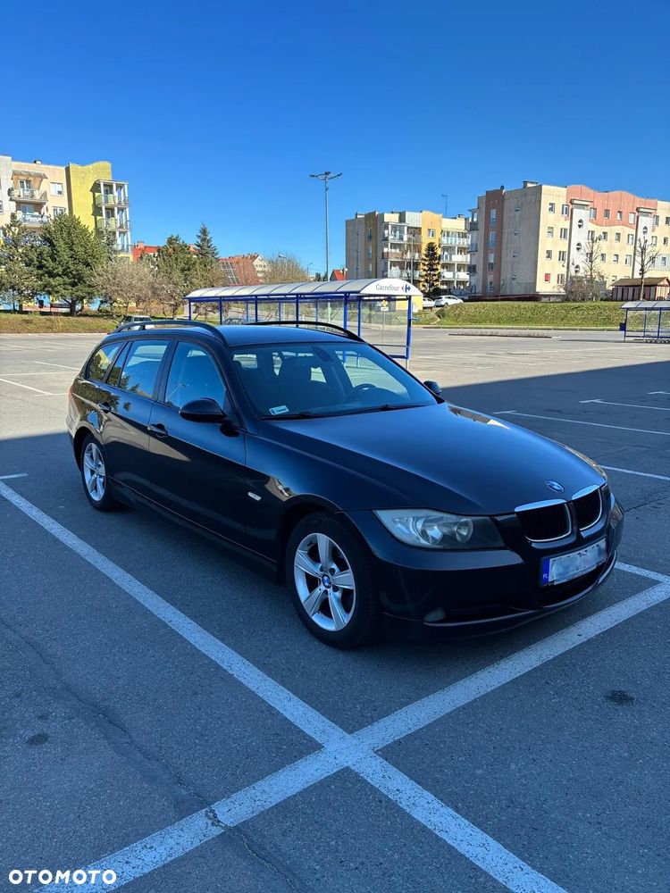 BMW Seria 3 318d - 1
