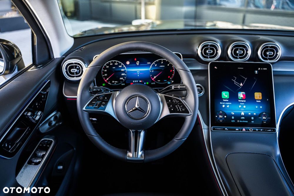 Mercedes-Benz GLC - 16