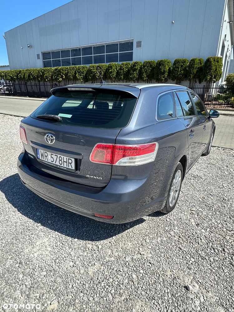 Toyota Avensis 1.6 Edition - 4