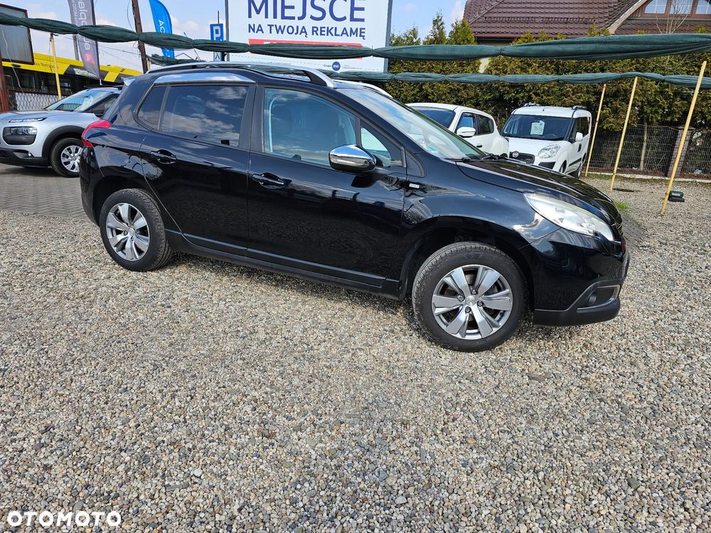 Peugeot 2008 PureTech 82 Style - 16