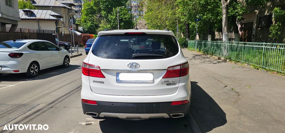 Hyundai Grand Santa Fe 2.2 CRDi 4WD Automatik Luxury - 6