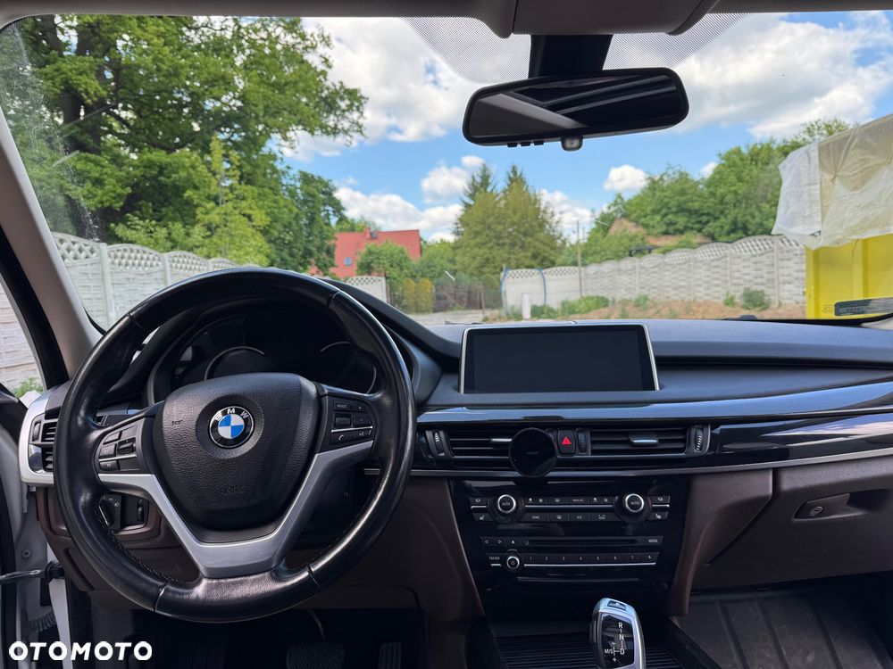 BMW X5 xDrive35i - 15