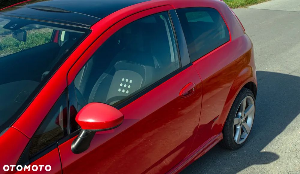 Fiat Grande Punto - 21