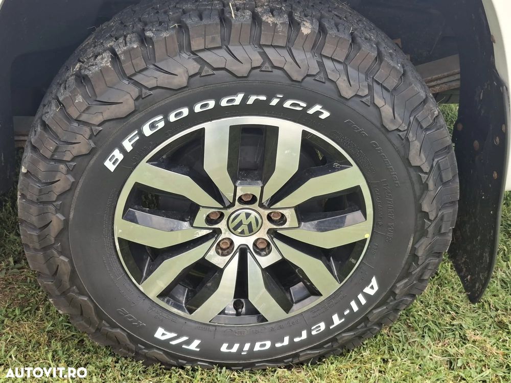 Volkswagen Amarok 2.0 BiDI 4x4 Cabina Dubla Highline Aut. - 8