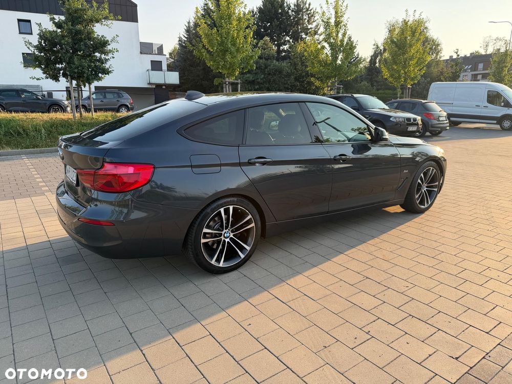 BMW 3GT 320d Sport-Aut Sport Line - 4
