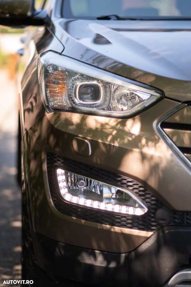 Hyundai Santa Fe - 4