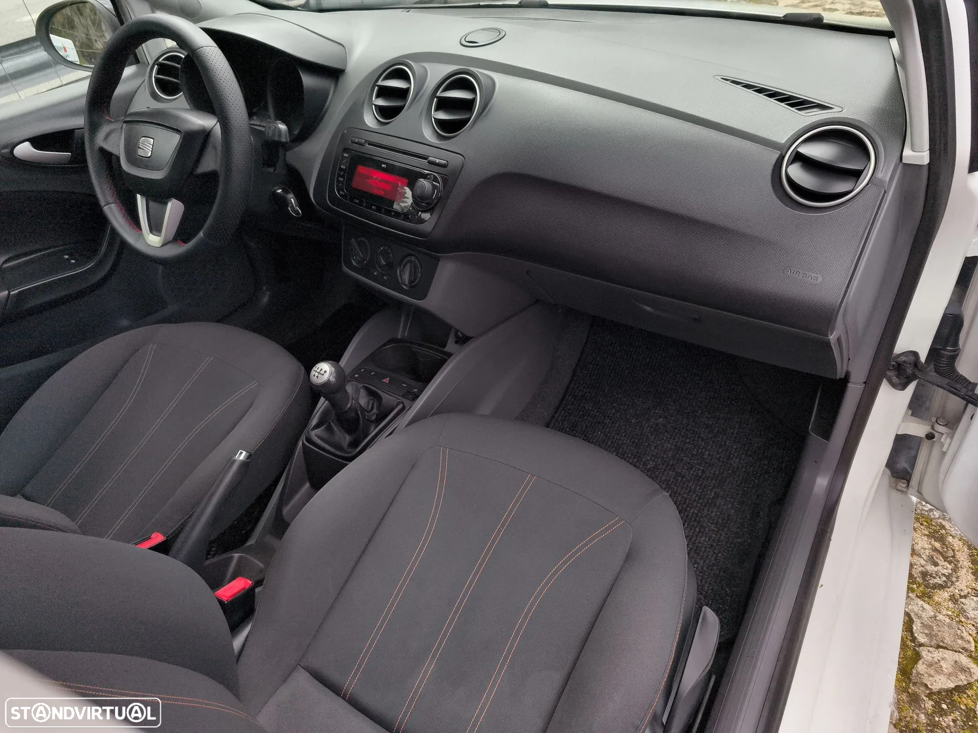 SEAT Ibiza 1.2 TDi Reference DPF - 12